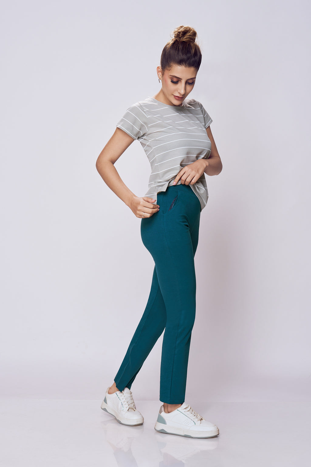 Breathable Lightweight T-Shirt Women Grey – Lango