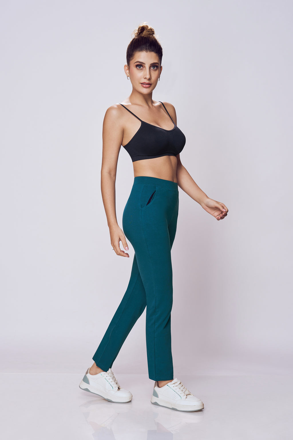 Lango PowerMove Track Pants Women – Peacock Blue