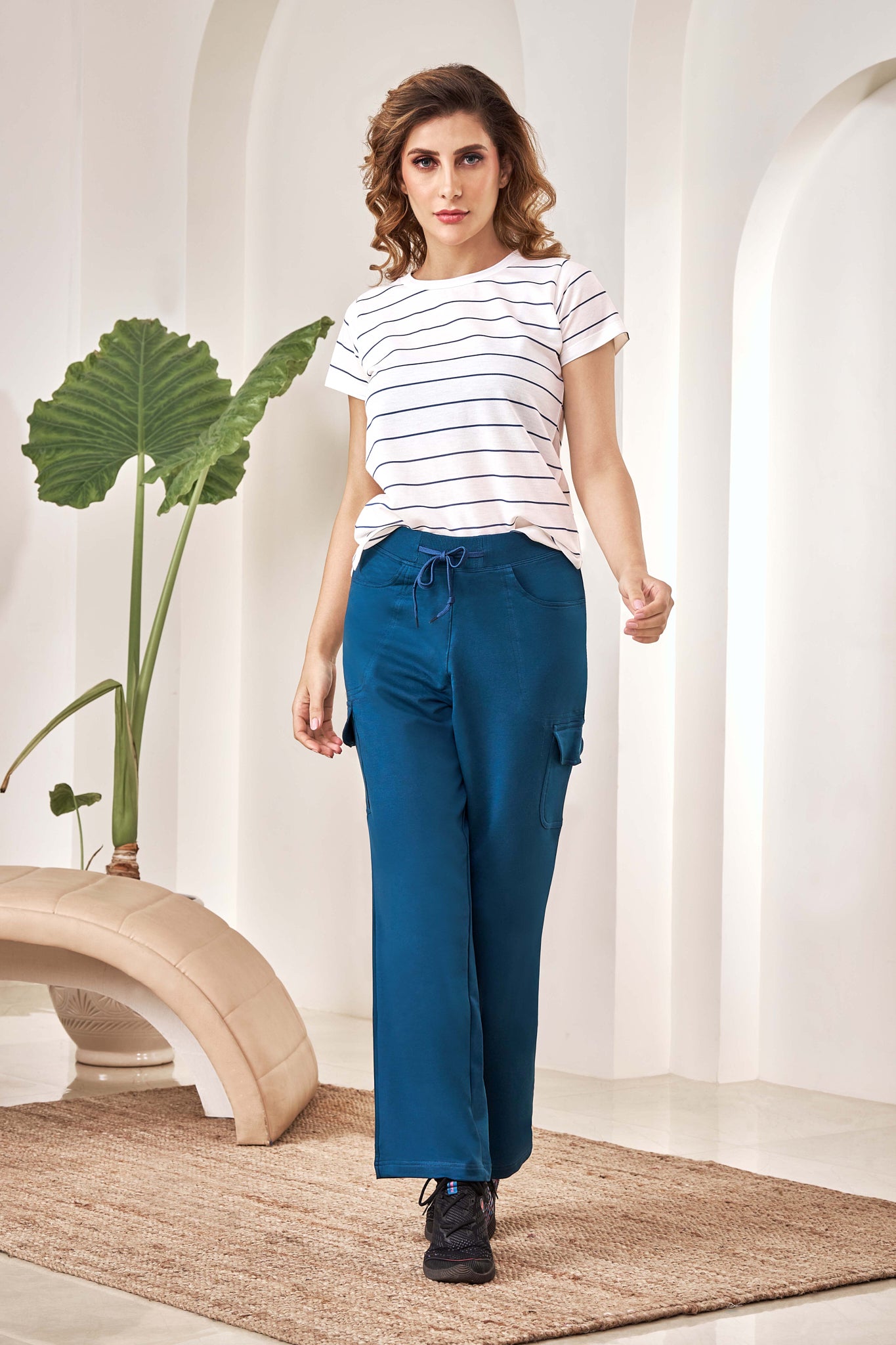 Ultra-Lightweight T-Shirt Women White – Lango